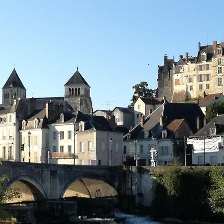 Au Pied Du Chateau Saint-Aignan  Exterior foto